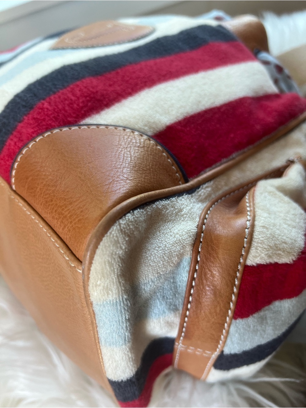 Juicy Couture Vintage Daydreamer - Picture 9 of 15